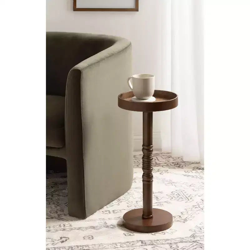 Kate et Laurel - Table d'appoint piédestal Bellport