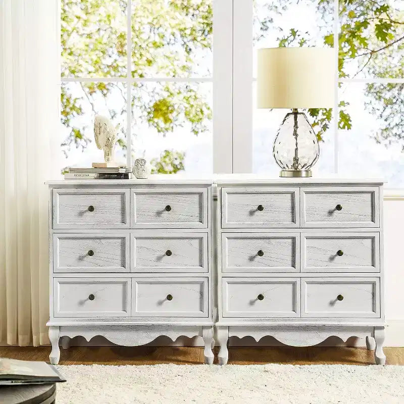 Ensemble de 2 commodes d'appoint traditionnelles Galatea de 81 cm en bois massif avec 3 tiroirs et station de charge | HULALA HOME