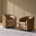 Lot de 2 fauteuils pivotants modernes Jessie de 77,5 cm de large en similicuir avec base en bois massif | ART OF LIVING DESIGNS