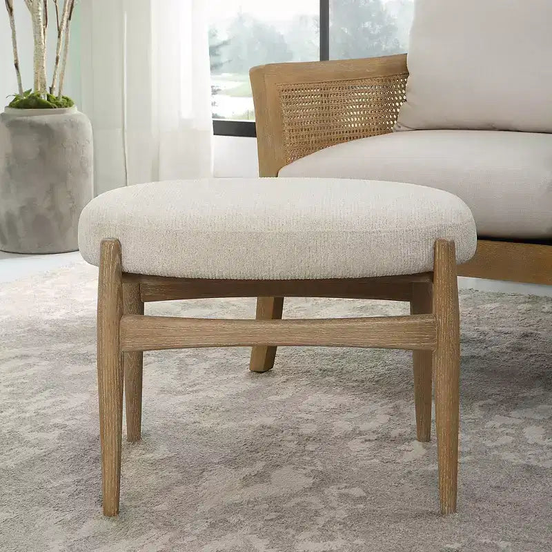 Banc en tissu texturé blanc cassé Uttermost Acrobat 24 1/2L