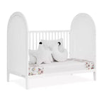 Lit de bébé convertible 4-en-1 Eloise de Delta Children – Certifié Greenguard Gold