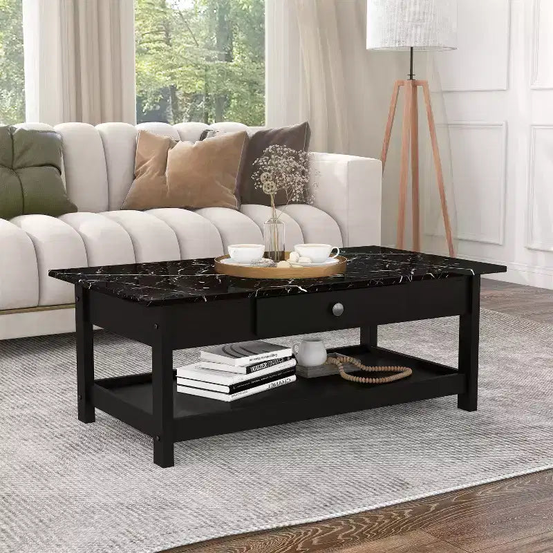 Lot de 4 tables basses Minsay avec plateau en faux marbre et rangement - HOMES: Inside + Out