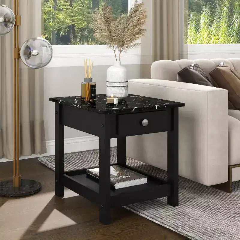 Lot de 4 tables basses Minsay avec plateau en faux marbre et rangement - HOMES: Inside + Out
