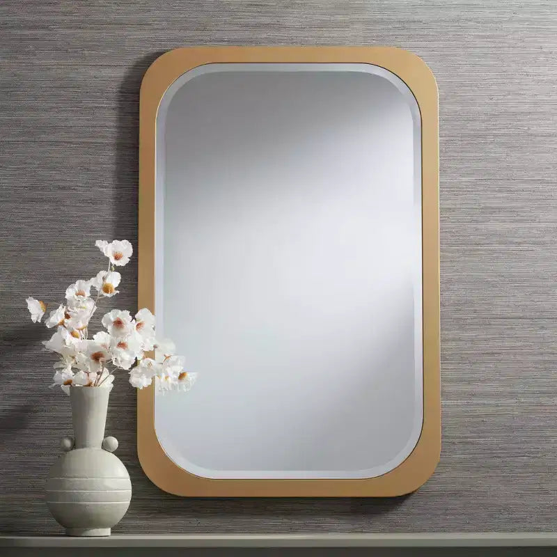 Miroir mural rectangulaire Noble Park Devonshire, moderne, bords biseautés, cadre doré, 71 cm de large, pour salle de bain, chambre, salon