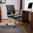 Chaise de bureau en cuir LeisureMod Benmar avec accents dorés, hauteur réglable, base pivotante, design ergonomique pour bureau à domicile, étude ou espace de travail