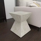 Table d'appoint contemporaine incrustée de coquillages - Olivia & May