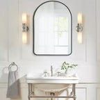 Miroir mural décoratif Dovelina, forme rectangulaire simple et moderne avec bord supérieur arrondi