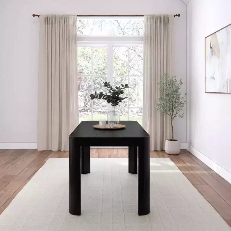 Table à manger Contour en bois massif 60" Plank+Beam pour 4 personnes