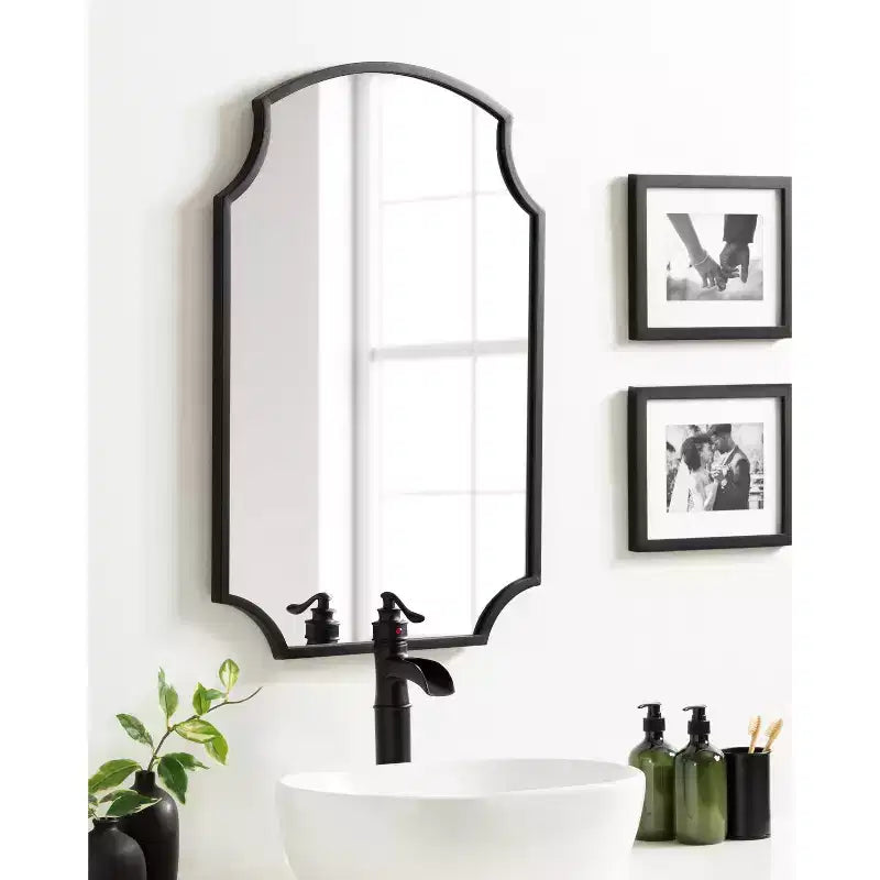 Miroir Mural Encadré Carlow - Kate & Laurel All Things Decor