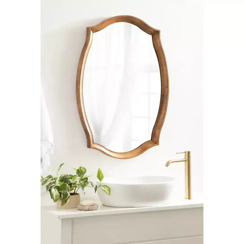 Miroir mural festonné Hatherleigh 24x34 Kate & Laurel All Things Decor