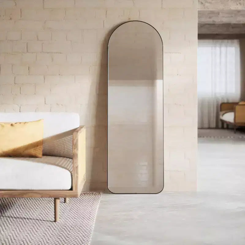 Miroir mural décoratif Hubba arqué à poser 20 x 62 - Umbra