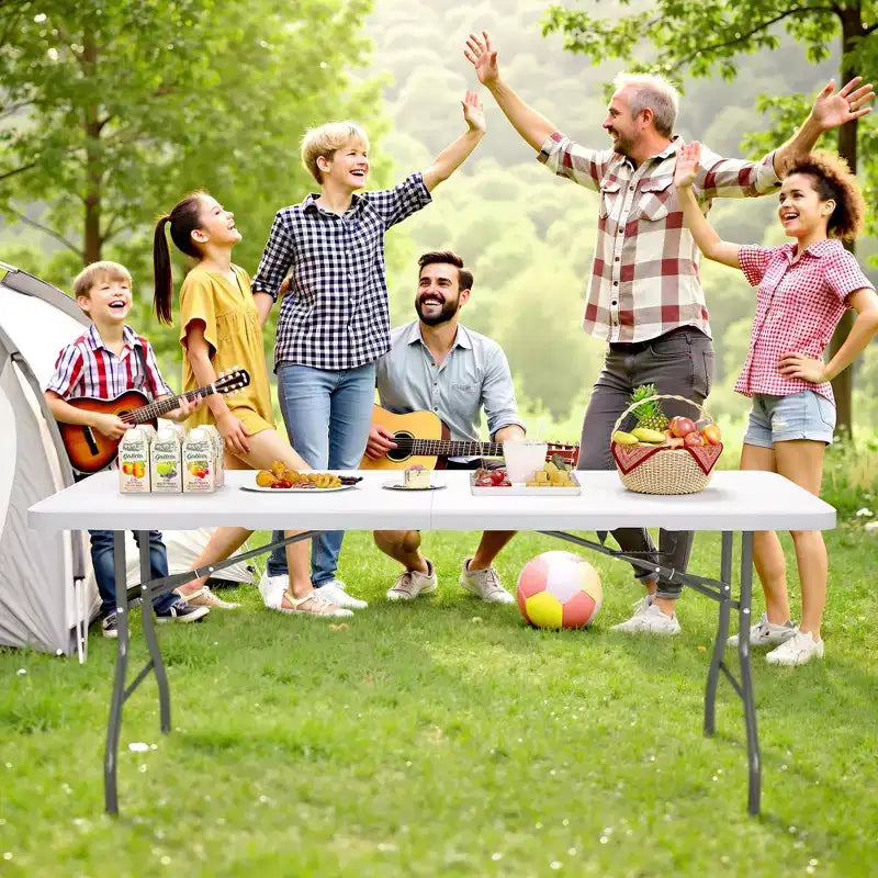 Table pliante portable de 1,8 m en PEHD, pour l'intérieur et l'extérieur, pieds en acier laqué, 8 places, blanche