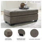 Repose-pieds rembourré Stonemeade de Signature Design by Ashley, couleur noix de muscade