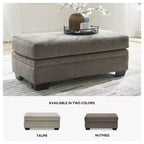 Repose-pieds rembourré Stonemeade de Signature Design by Ashley, couleur noix de muscade