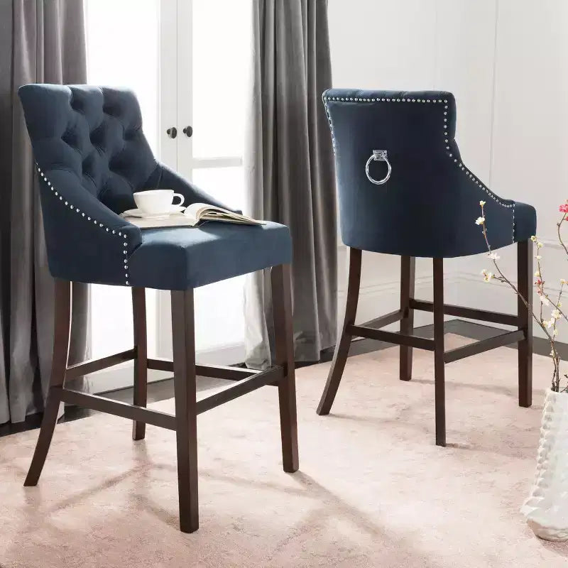 Tabouret de bar à dossier ailé capitonné Eleni (Lot de 2) - BST6304 - Safavieh