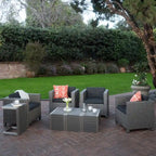 Ensemble de mobilier d'extérieur 8 pièces Puerta avec coussins par Christopher Knight Home