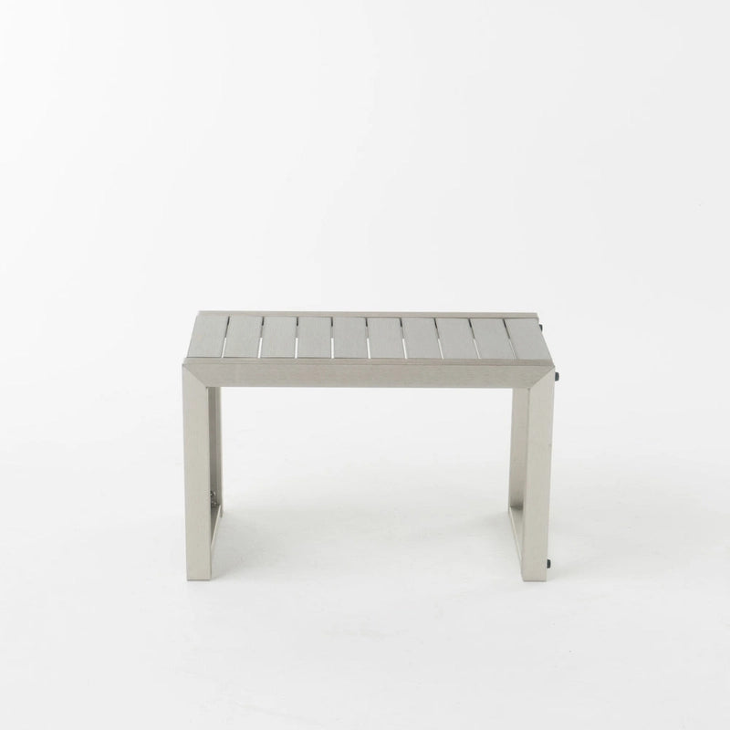 Ensemble de mobilier d'extérieur 8 pièces Puerta avec coussins par Christopher Knight Home