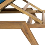 Chaise longue d'extérieur Caily en bois d'acacia avec coussins par Christopher Knight Home