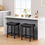 Whizmax Lot de 2 tabourets de bar sans dossier de 24 pouces, tabourets de bar rembourrés à hauteur de comptoir avec surface incurvée, pieds et repose-pieds en métal