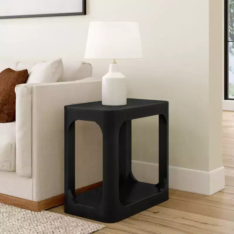 Table d'appoint rectangulaire Plank+Beam avec étagère, Table d'appoint fine pour salon