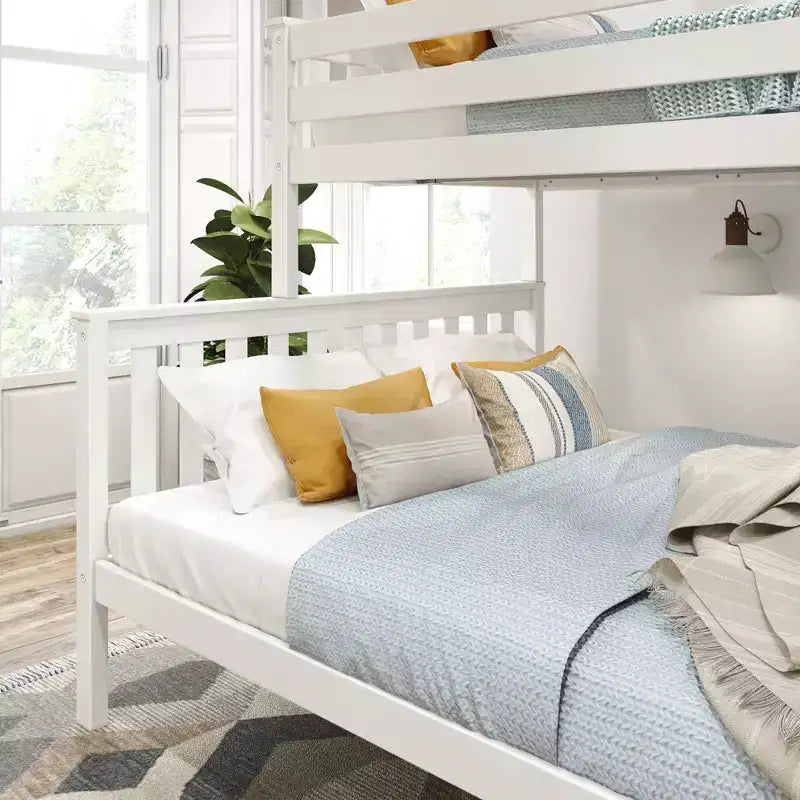 Lit superposé adulte en bois massif Plank+Beam Twin XL sur Queen