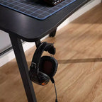 Bureau de jeu avec lumières LED et support de casque – Articles essentiels pour la chambre