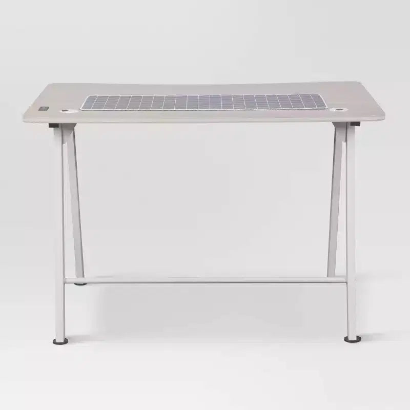 Bureau de jeu avec lumières LED et support de casque – Articles essentiels pour la chambre
