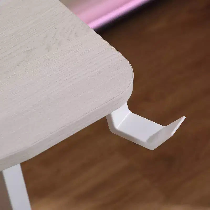 Bureau de jeu avec lumières LED et support de casque – Articles essentiels pour la chambre