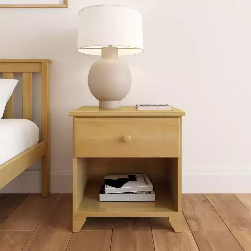 Table de chevet en bois massif Plank+Beam avec 1 tiroir pour chambre à coucher