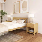 Table de chevet en bois massif Plank+Beam avec 1 tiroir pour chambre à coucher