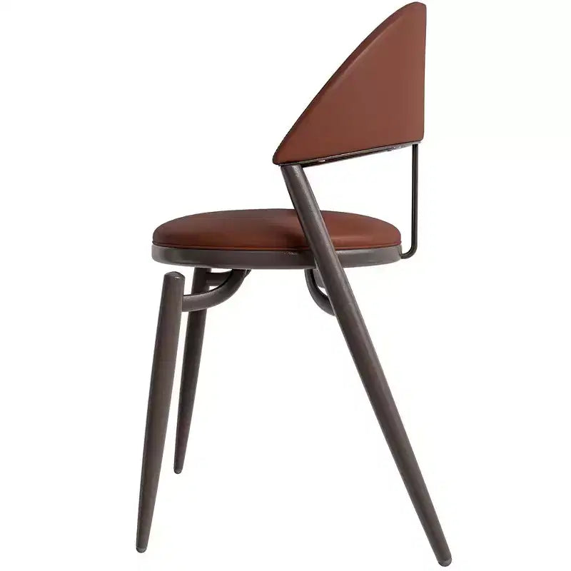 Chaise de salle à manger moderne en cuir LeisureMod Venice, chaise d'appoint rembourrée à dossier ouvert, pieds en métal, parfaite pour une salle à manger du milieu du siècle, aucun assemblage requis