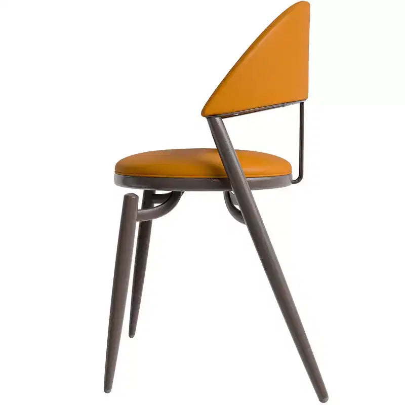 Chaise de salle à manger moderne en cuir LeisureMod Venice, chaise d'appoint rembourrée à dossier ouvert, pieds en métal, parfaite pour une salle à manger du milieu du siècle, aucun assemblage requis