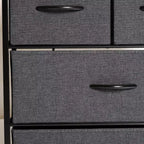 Table de chevet Emma et Oliver avec 4 tiroirs en tissu, station de charge avec 2 ports USB/prise de courant, dessus en bois composite, poignées en bois, cadre en métal