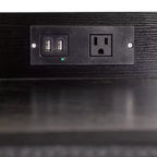Table de chevet Emma et Oliver avec 4 tiroirs en tissu, station de charge avec 2 ports USB/prise de courant, dessus en bois composite, poignées en bois, cadre en métal