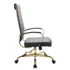 Chaise de bureau LeisureMod Benmar en cuir nervuré à dossier haut - Chaise de bureau exécutive moderne pivotante et inclinable - Base dorée