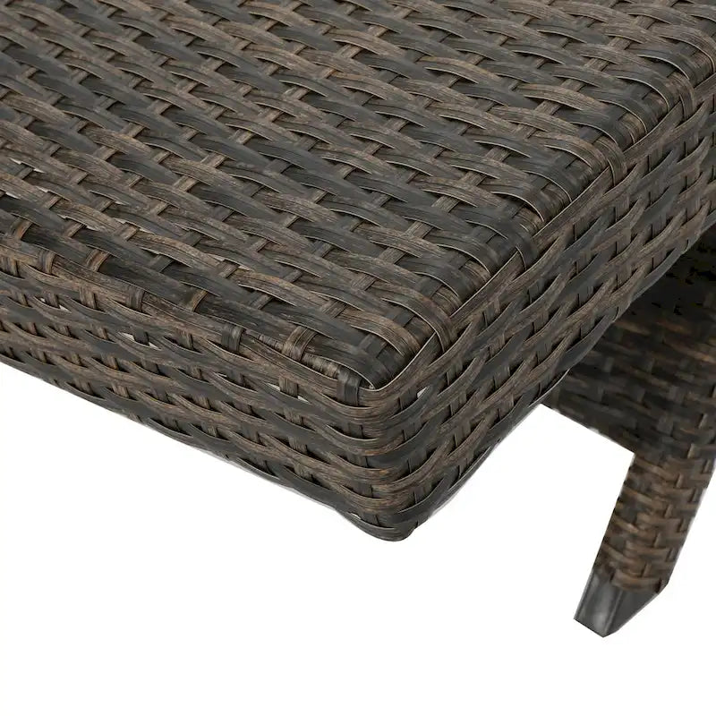 Chaises longues d'extérieur en osier (lot de 4) par Christopher Knight Home