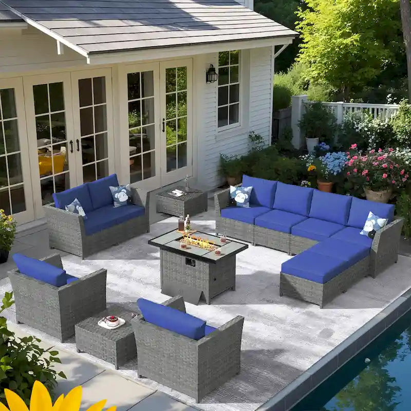 Ensemble de meubles de patio 13 pièces XIZZI avec foyer extérieur en osier
