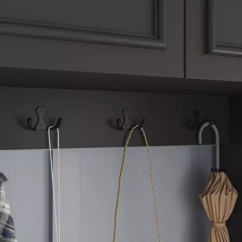 Famapy Armoire Penderie 6 Portes Noire avec Banc, Tringle et Crochets