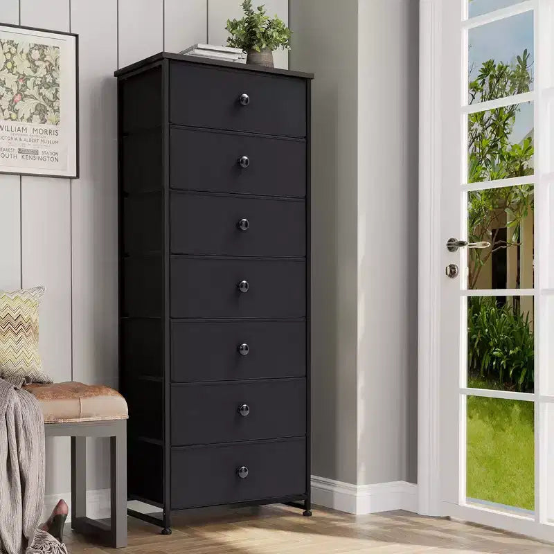 Crestlive Products Commode haute pour chambre à coucher, tour de rangement en tissu à 7 tiroirs pour chambre à coucher.