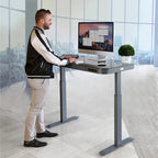 Plateau de bureau électrique assis-debout en verre trempé de 47,5 pouces avec deux ports de chargement USB 2,4 A, hauteur réglable jusqu'à 47,5 pouces H