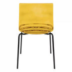 LeisureMod Astor Chaises de salle à manger en plastique, lot de 4, design ondulation d'eau avec pieds en acier inoxydable noir, chaises d'appoint modernes pour cuisine, salle à manger