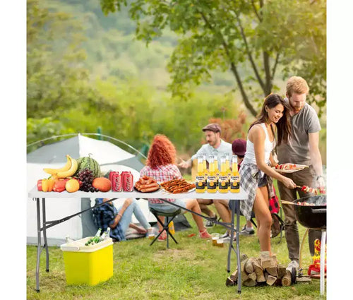 Table pliante portable de 1,5 m en plastique PEHD, utilisable en intérieur et extérieur, se plie en deux, pour 6 à 8 personnes, blanche