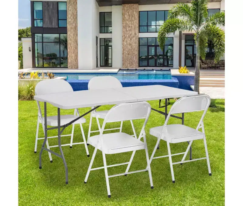 Table pliante portable de 1,5 m en plastique PEHD, utilisable en intérieur et extérieur, se plie en deux, pour 6 à 8 personnes, blanche