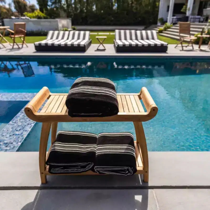 Banc de spa courbé Nordic Teak 30 naturel pour douche et bain avec étagère - Beige