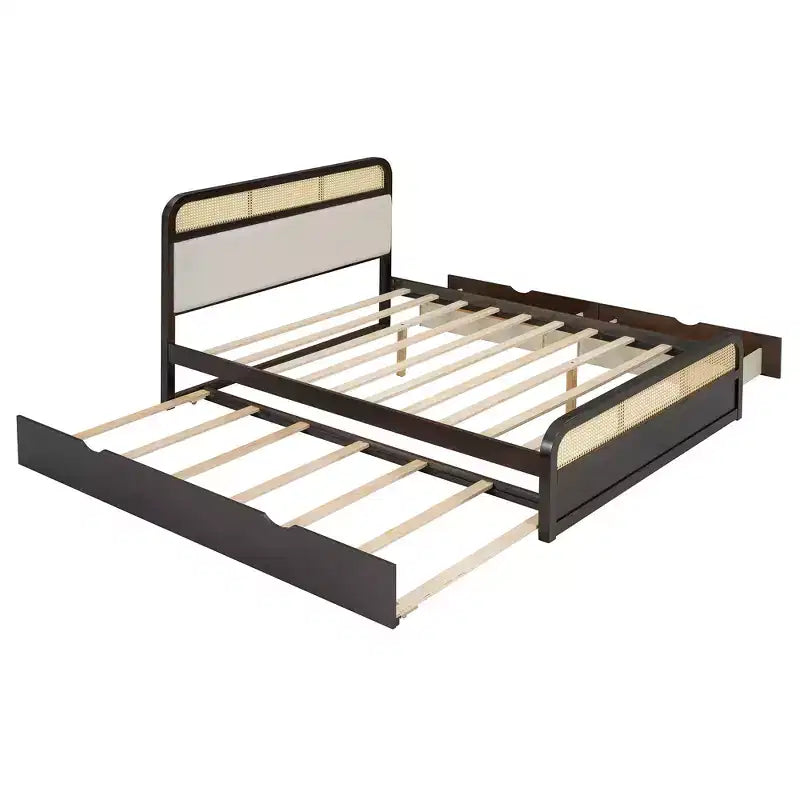 Lit plateforme queen en bois avec lit gigogne et 2 tiroirs, accents en rotin Bed 4S - ModernLuxe