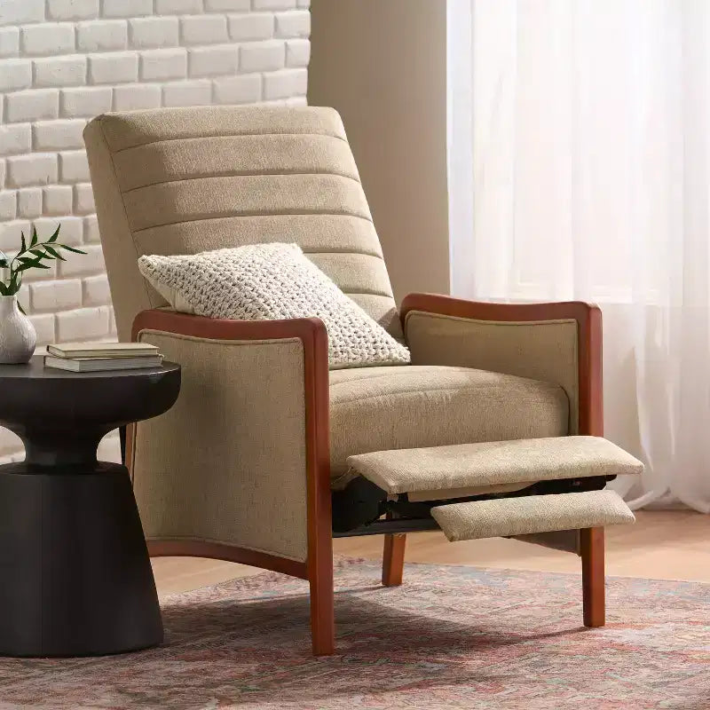 Fauteuil inclinable en tissu GDFStudio Mendota Mid Century Modern avec piqûres capitonnées et poussoir en bois