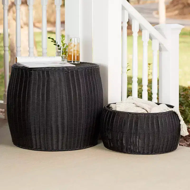 Table d'appoint en tonneau tressé Household Essentials, noir