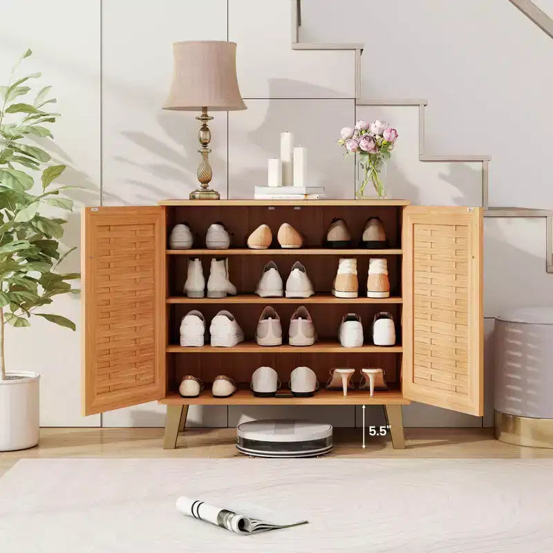Meuble à chaussures 2 portes Costway avec portes tissées ventilées et 3 étagères amovibles pour entrée