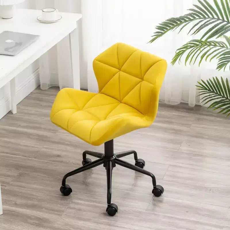 Chaise de bureau pivotante et réglable Eldon avec capitonnage en losanges, jaune