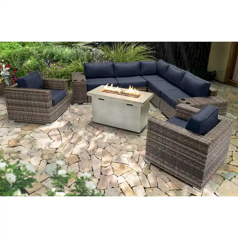 Ensemble de 6 places LSI avec coussins Sunbrella et foyer en béton